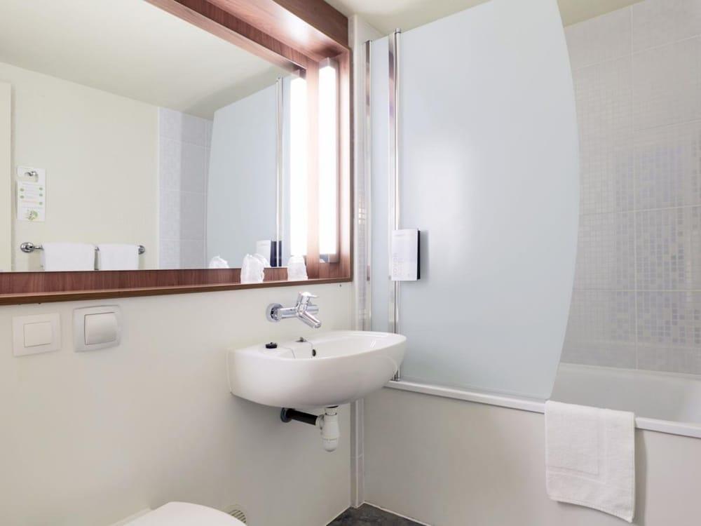 Campanile Marmande Hotell Eksteriør bilde