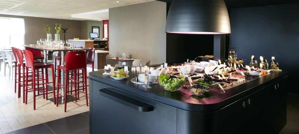 Campanile Marmande Hotell Restaurant bilde